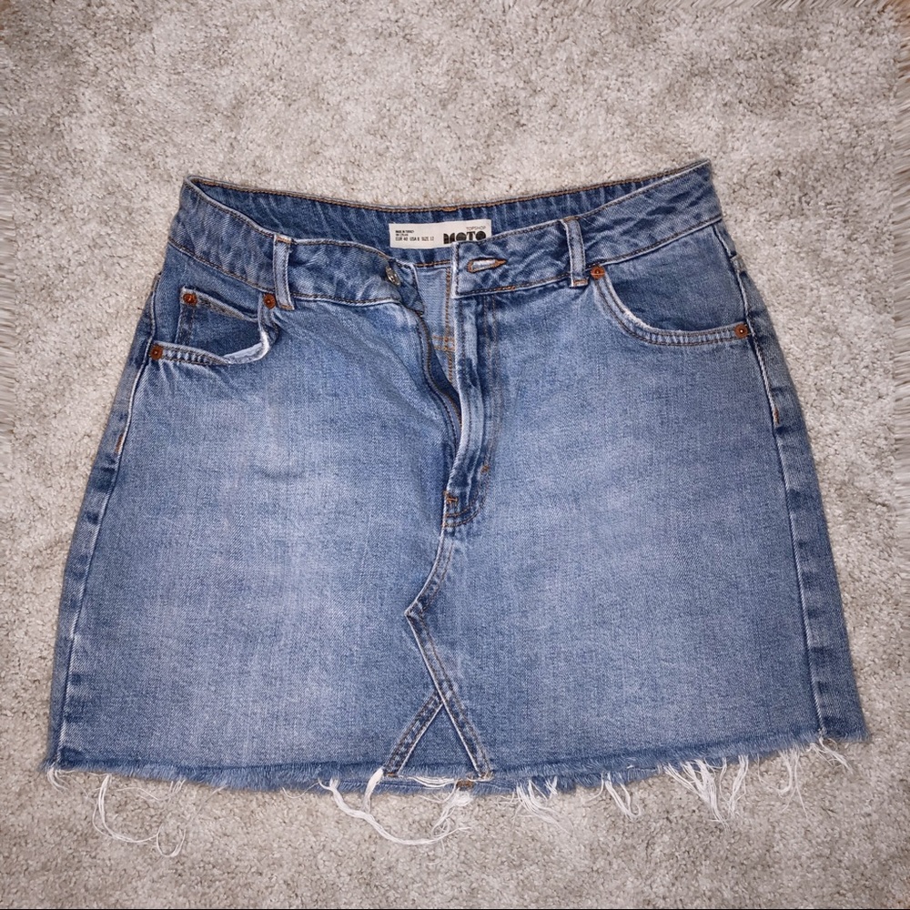 ⭐️Topshop Denim Skirt⭐️